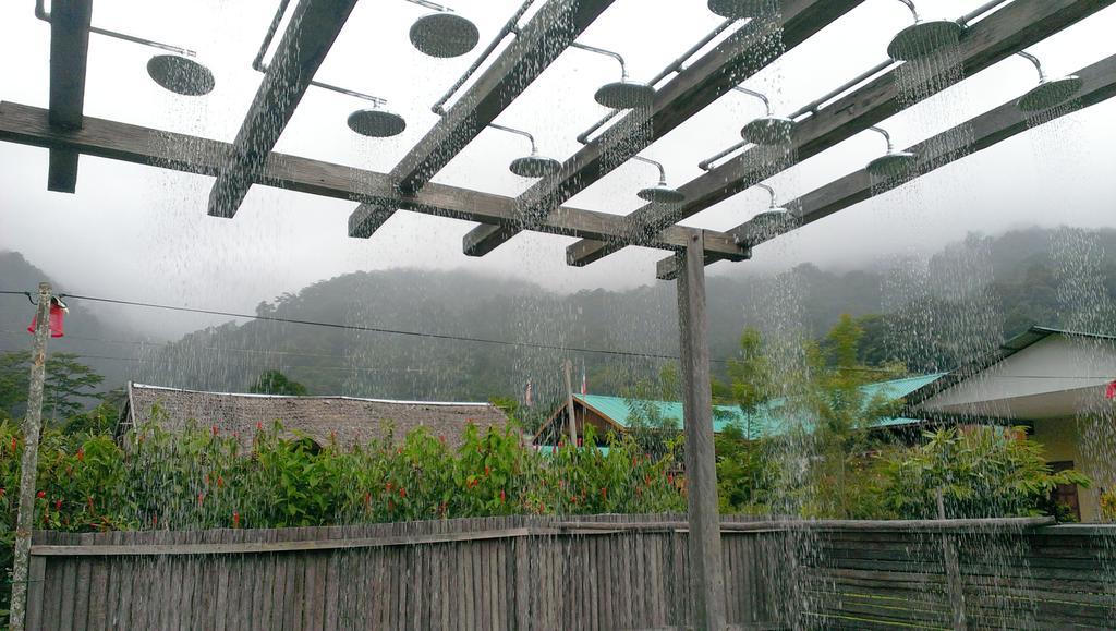 Kinabalu Poring Vacation Lodge Kampung Poring Екстер'єр фото