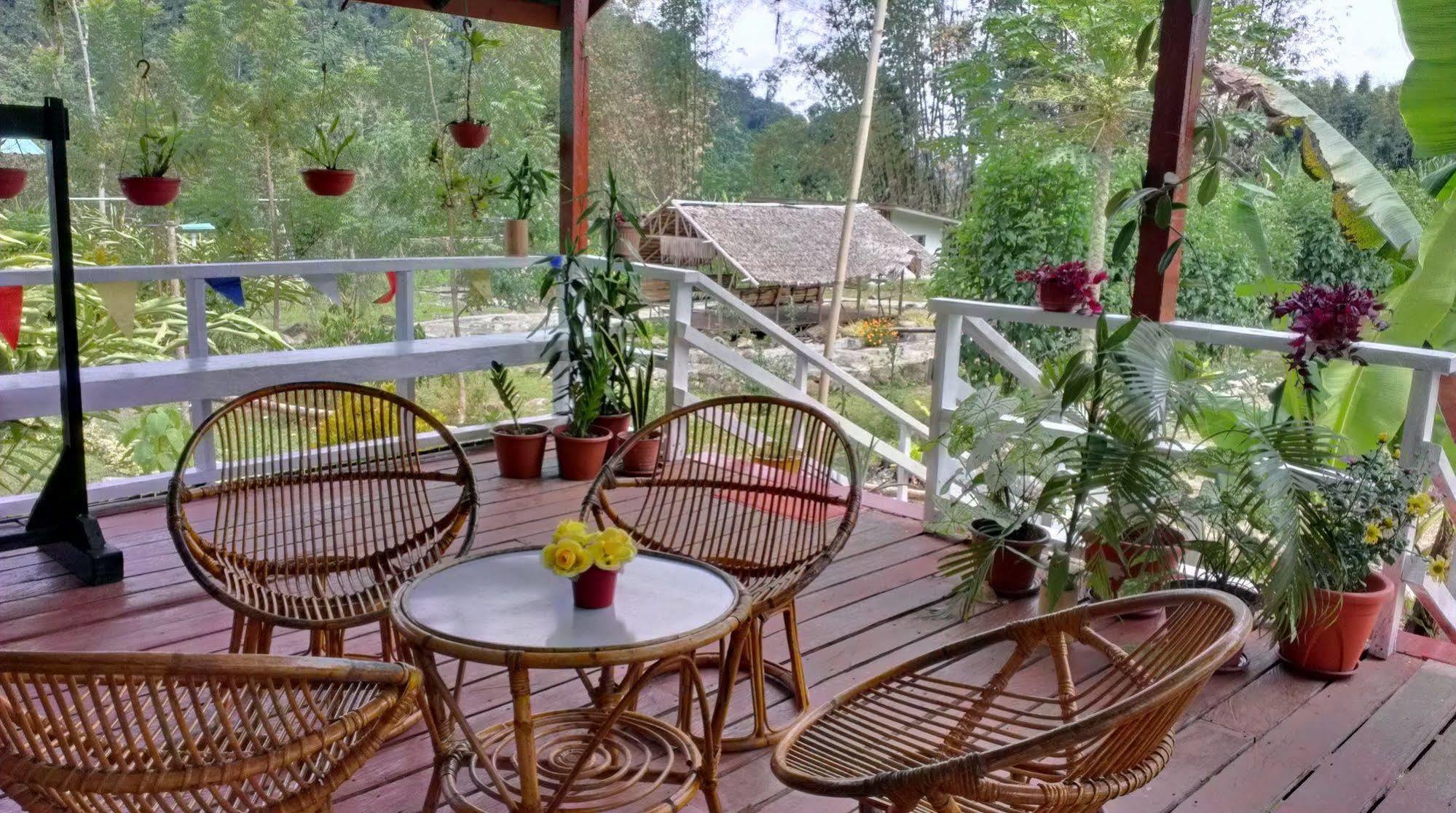 Kinabalu Poring Vacation Lodge Kampung Poring Екстер'єр фото