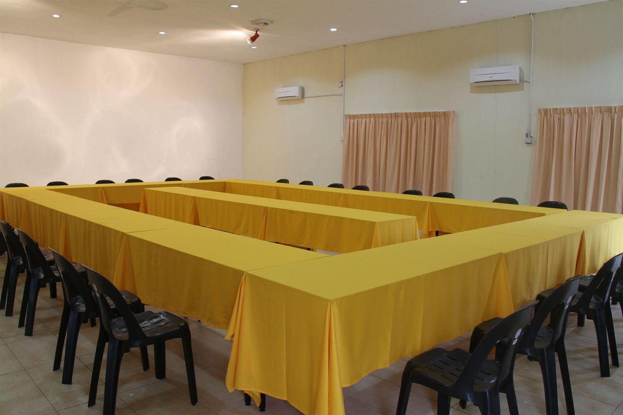 Kinabalu Poring Vacation Lodge Kampung Poring Екстер'єр фото